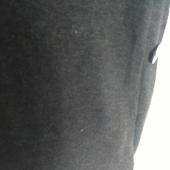 Women'S Assymetrical Hacci Tunic With Buttons. - Picture 10 of 11